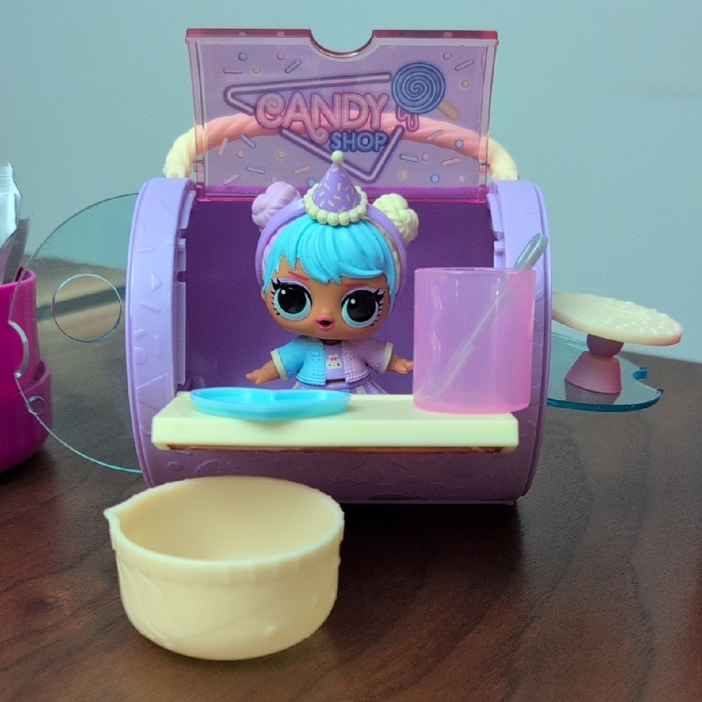Lol Surprise Candy Shop Playset with Doll - Bon Bon